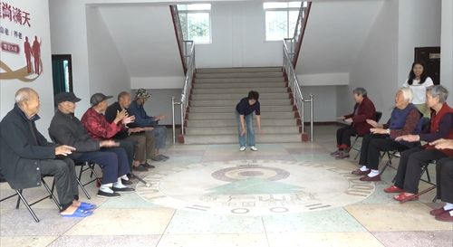 河南新安 康乃馨居家养老服务，托起幸福“夕阳红”